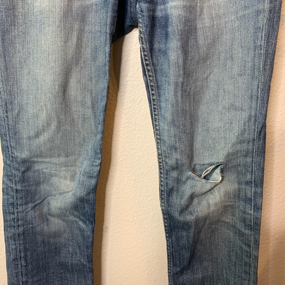 Men’s Bonobos Distressed Jeans - Picture 3 of 9